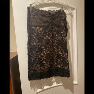 Lace ruched beautiful skirt size large